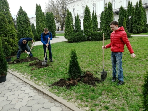 �������1604